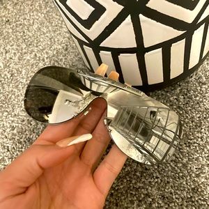 Versace sunglasses 🕶